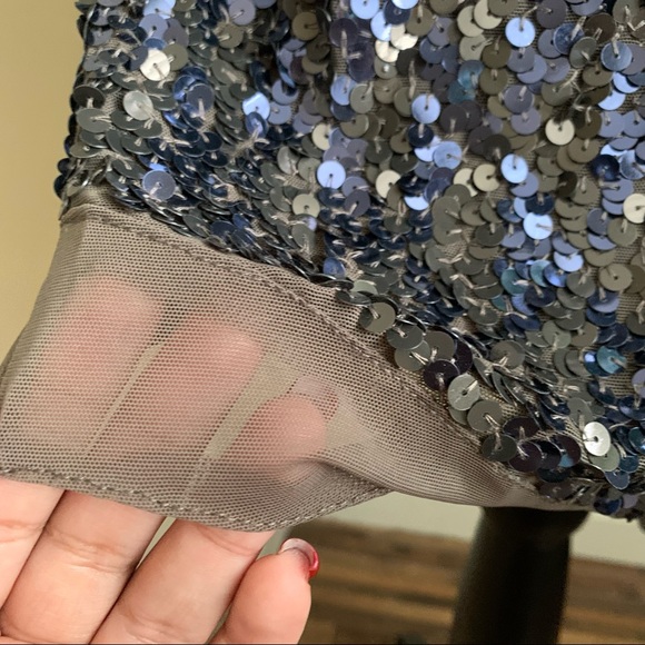 Alice + Olivia Nicky Sequin One-Shoulder Asymmetrical Dress Gray Sz 0 - Picture 14 of 16